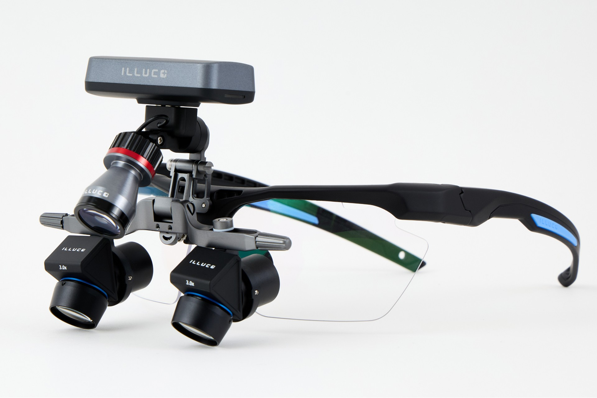 ILLUCO Ergo X Angled Flip-Up Loupes