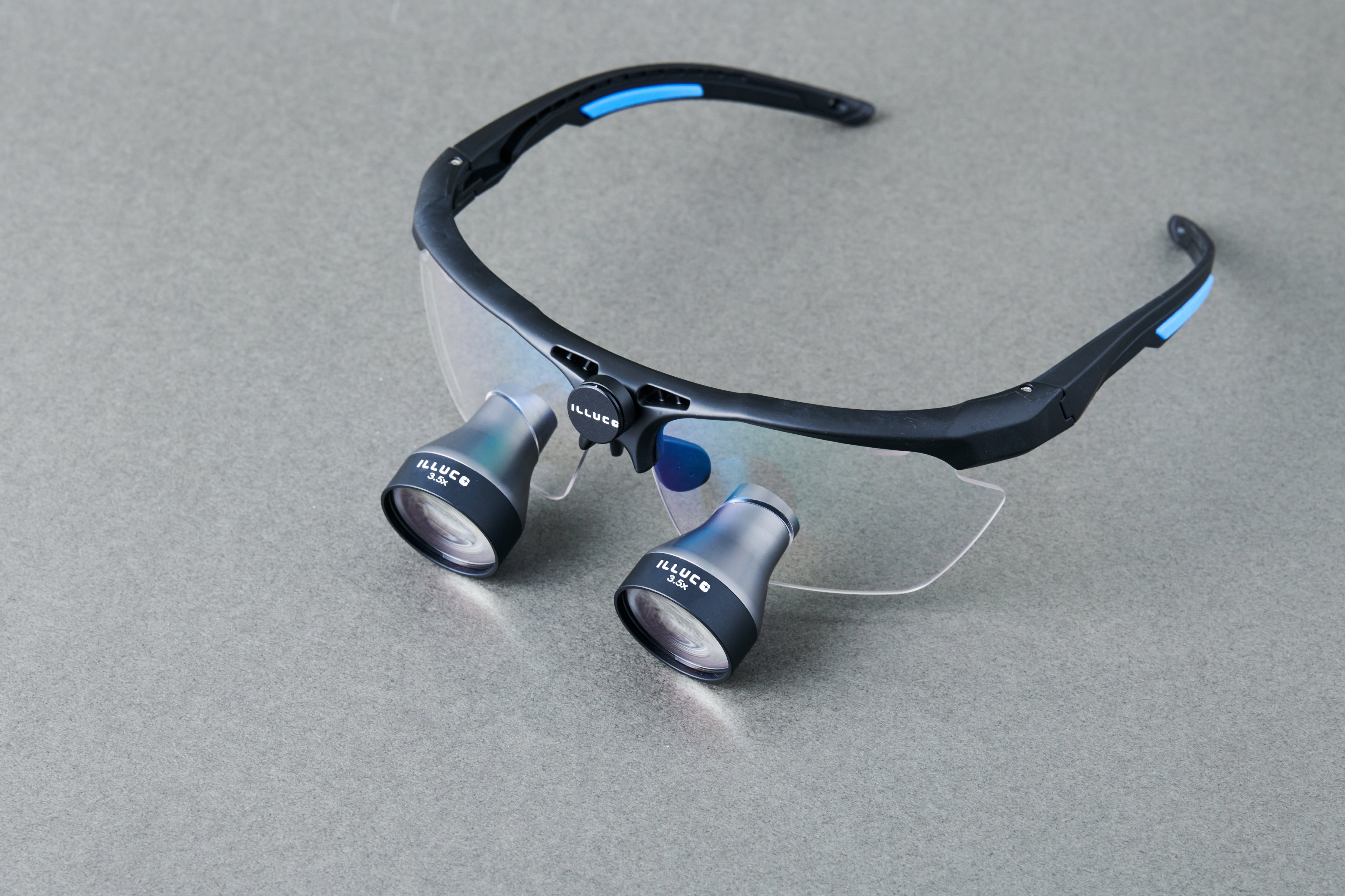 Instant Loupe Sports Frame