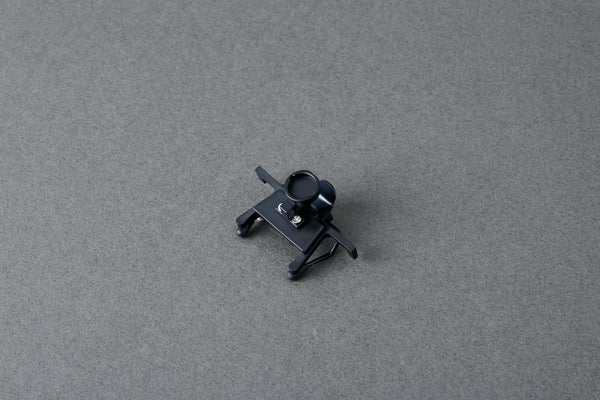 Universal Adaptor for Loupes